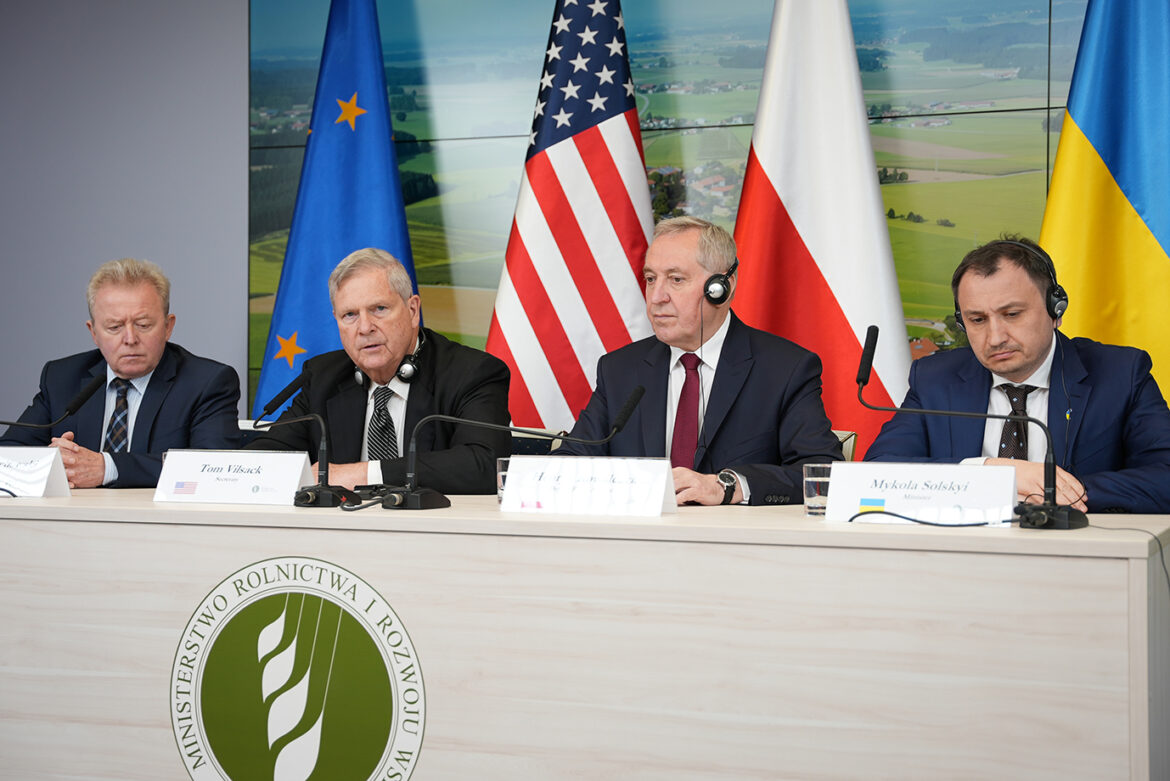 Ukrainskie zboze przez Polskę fot. MRiRW