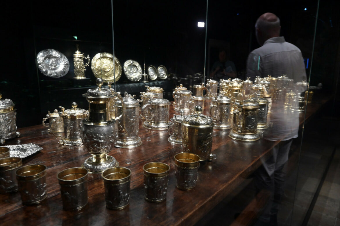 Nowy Skarbiec Koronny i inne nowe artefakty na Wawelu