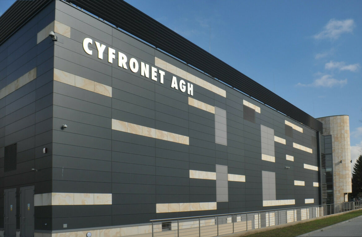 Prometheus najpot??niejszy komputer w Polsce stanie w AGH