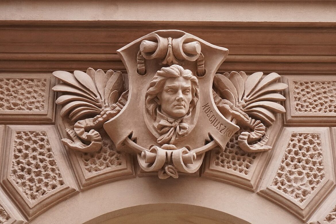 Kamienica(DomPodGłowami)-KartuszZWizerunkiemTadeuszaKościuszki-UlicaDługa5-POL,_Kraków