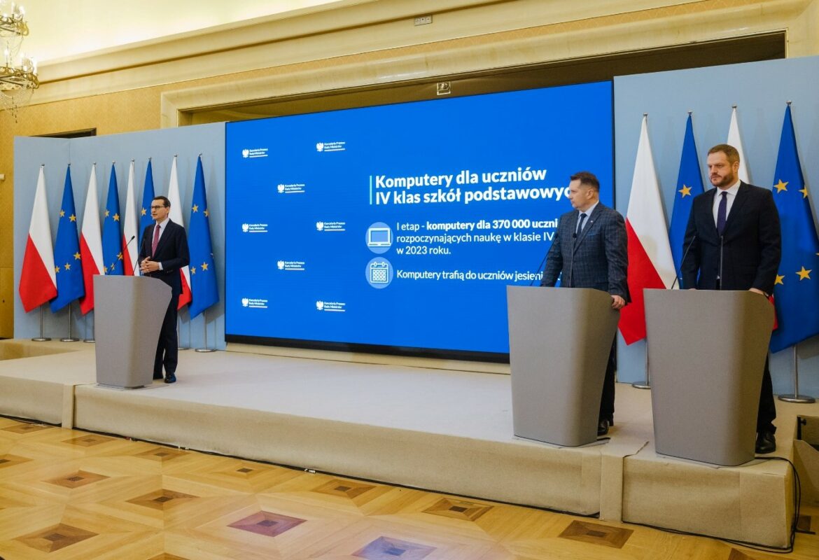 Darmowe laptopy fot. MEiN