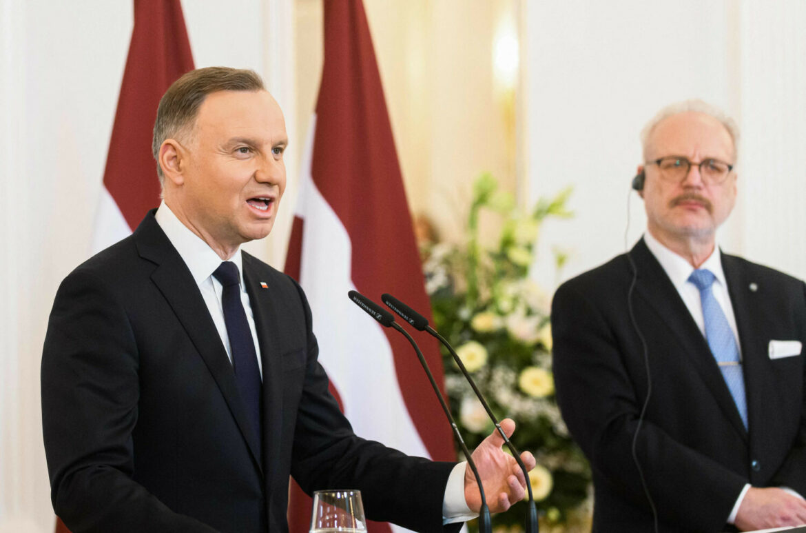 Prezydent Andrzej Duda z wizyt? na ?otwie