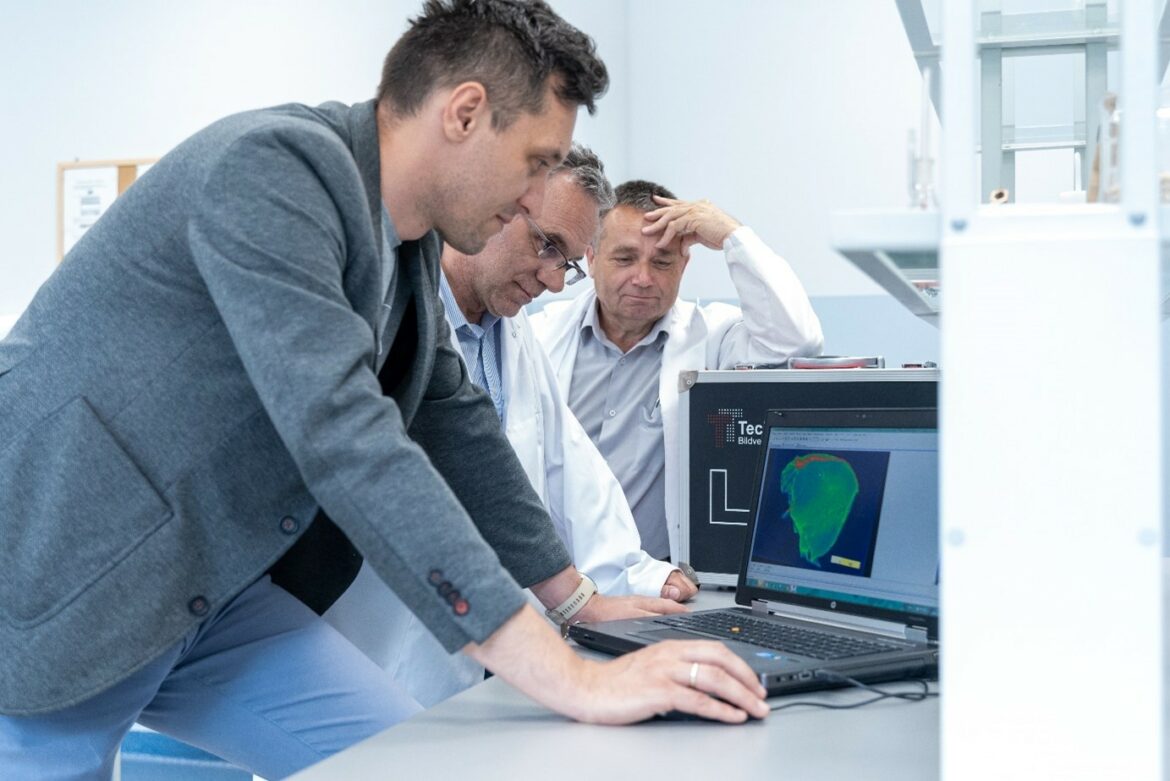 Innowacyjna technologia pomiaru zawartości tłuszczu fot. A. Surowiec PRz