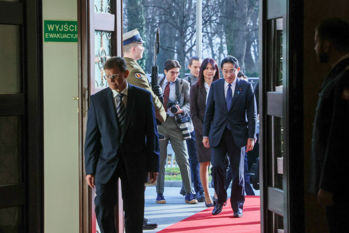 Premier Japonii z wizyt? w Polsce