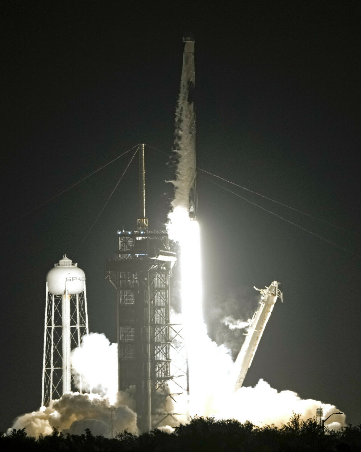 Start rakiety SpaceX Falcon 9